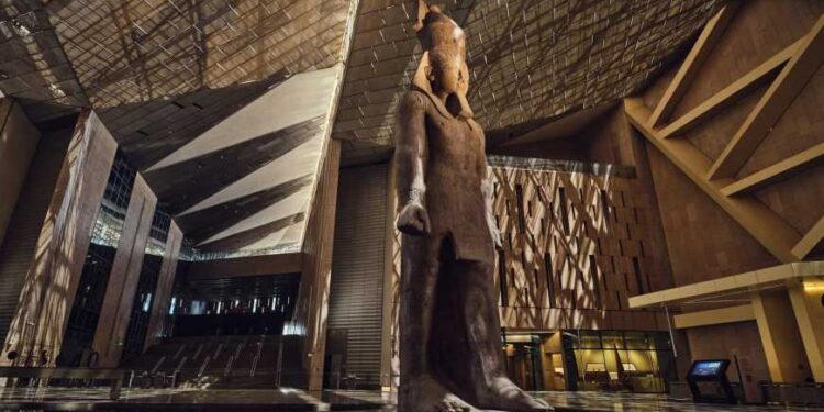 مركز المعلومات بمجلس الوزراء يستطلع آراء المصريين حول المتحف المصري الكبير