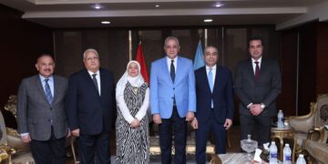 رئيس البنك الزراعي يلتقي محافظ الغربية لدعم جهود تحقيق التنمية الزراعية وتحفيز الاستثمار في القطاعات الإنتاجية بالمحافظة