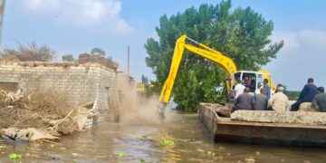 وزير الرى: استمرار التعدى على أراضى طرح النهر يهدد وصول المياه لمواطنى الدلتا