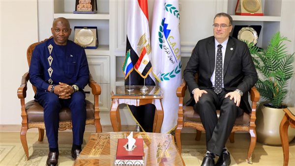 “رئيس التنظيم والإدارة يستقبل وزير الإدارة العامة السيراليوني لبحث نقل الخبرات المصرية في الإصلاح الإداري”