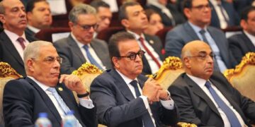 وزير الصحة يشهد جلسة نقاشية حول «دور النيابة العامة في تحقيق التوازن بين سلامة المريض وضمان بيئة عمل آمنة»