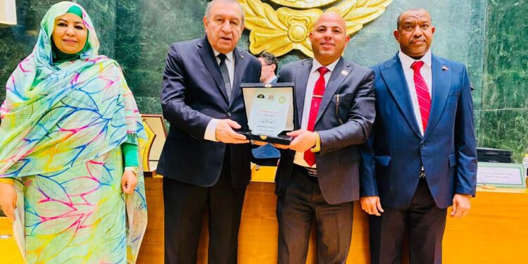 تكريم عربي للمهندس هيثم حسين بجامعة الدول العربية تقديراً لجهوده في خدمة النازحين وإعادة الإعمار