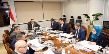 وزير الإسكان يترأس اجتماع مجلس إدارة الهيئة العامة للتنمية السياحية