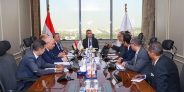 وزير التموين يجتمع مع رئيس الشركة العامة لتجارة الجملة لمتابعة استعدادات شهر رمضان