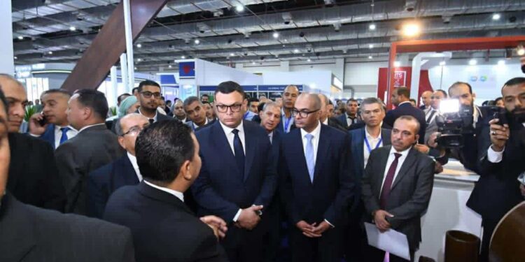 وزير الإسكان يفتتح المؤتمر والمعرض الدولي للمياه والبنية التحتية (IWWI 2025)