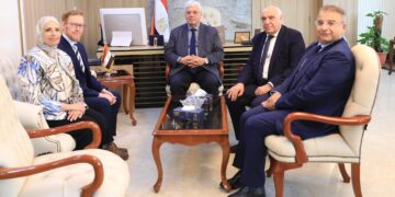 وزير التعليم العالي يبحث سبل التعاون مع جامعة كينجز كوليدج لندن