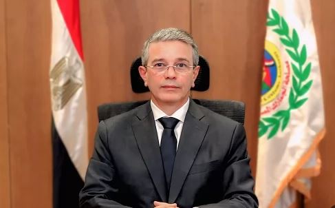 رئيس مصلحة الجمارك: تتبع الشحنات لحظة بلحظة من بلد التصدير وحتى الإفراج النهائي بالمطارات