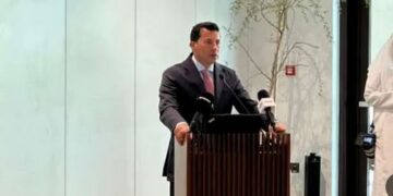 وزير الشباب والرياضة يعلن تفاصيل النسخة العاشرة من سباق زايد الخيري