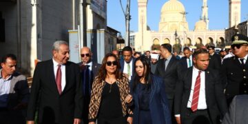 وزراء التنمية المحلية والأوقاف ومحافظ الغربية يتفقدون أعمال تطوير محيط مسجد السيد البدوي