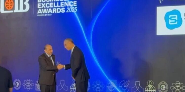 CIB يكرّم سيسكو ترانس تقديرًا لريادتها في قطاع اللوجستيات والنقل البحري