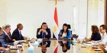 وزيرا  التخطيط والإسكان يناقشان الموقف التنفيذي للمبادرة الرئاسية «حياة كريمة» والخطة الاستثمارية للتنمية