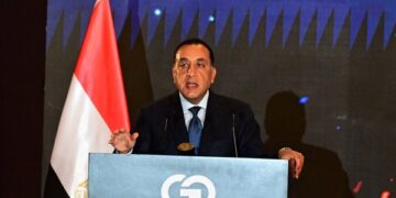 رئيس الوزراء:  شعبنا بحقّ أعظم ثرواتنا