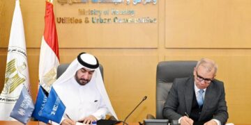 هيئة المجتمعات العمرانية توقع عقد مشروع تجاري فندقي بالقاهرة الجديدة، مع شركة هورايزون مصر.