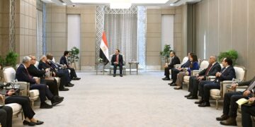 رئيس الوزراء يستقبل المدير العام لمنظمة الأغذية والزراعة للأمم المتحدة