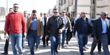 وزير الإسكان يتفقد مشروعات “جنة” و “ديارنا” و”دار مصر” بالقاهرة الجديدة