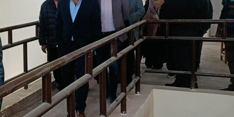 رئيس الجهاز التنفيذي لمياه الشرب والصرف الصحي” يتفقد تنفيذ محطة مياه شرب كفر العلو فى حلوان