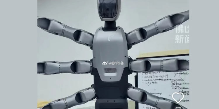 إطلاق أول روبوت بشري في العالم مزود بستة أذرع وعجلات وأرجل
