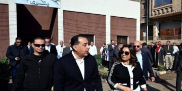 رئيس الوزراء يتفقد الوحدة البيطرية بقرية “نوى” ضمن مشروعات المبادرة الرئاسية “حياة كريمة” بالقليوبية