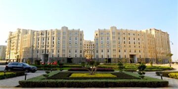 مسئولو جهاز “العاصمة الجديدة” يتفقدون الحي السكني الخامس (R5)لدفع الأعمال الجارية