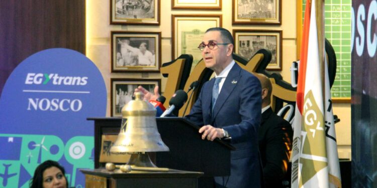 وزير الاستثمار يشارك في فعاليات قرع جرس بدء جلسة التداول بالبورصة المصرية