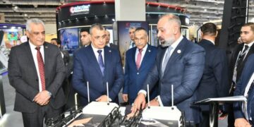 وزير الإنتاج الحربي يزور أجنحة عدد من الشركات المشاركة بمعرض “EDEX 2025”