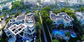 أملاك تعلن صفقة عقارية بقيمة 190 مليون درهم وتحقق أرباحًا في دبي