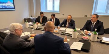 وزير العمل يبدأ زيارته إلى إيطاليا بلقاءات مع قيادات شركات التوظيف والتدريب لتوفير فرص عمل