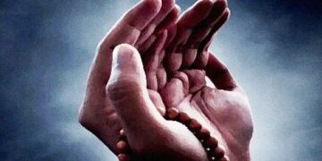 كلمات ترفع الروح.. الاستغفار والعمل الصالح طريق القرب من الله| فيديو