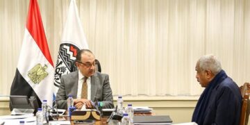 وزير قطاع الأعمال العام يبحث مستجدات التعاون مع مجموعة “طلعت مصطفى” لتطوير مشروعات فندقية