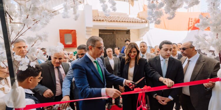 بنك التعمير والإسكان يفتتح مبنى رياض الأطفال بمدرسة النور للمكفوفين بمحافظة الفيوم