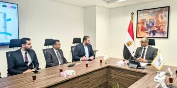 نائب وزير الإسكان يبحث التعاون مع شركة كورية متخصصة في تصنيع مكونات محطات تحلية المياه والصرف الصحي