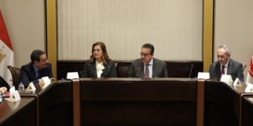 وزير الصحة يترأس اجتماع اللجنة الاستشارية العليا للتنمية البشرية