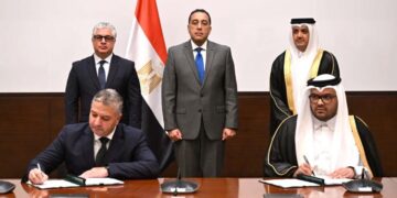 مدبولي يشهد توقيع عقد مشروع شركة “المانع” القابضة القطرية لإنتاج وقود الطائرات المستدام بالسخنة