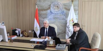 وزير التعليم العالي يعقد اجتماعًا مع المستشارين الثقافيين بالمكاتب والمراكز الثقافية المصرية بالخارج