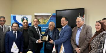 رئيس البورصة المصرية يوقّع بروتوكول تعاون مع جمعية مستثمري السادس من أكتوبر