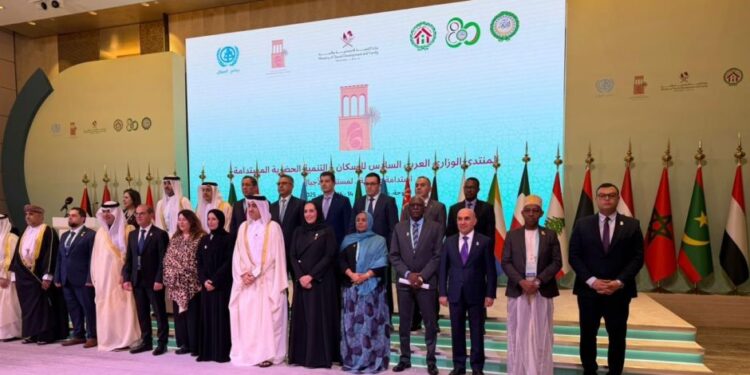 وزير الإسكان يشارك في فعاليات المنتدي الوزاري العربي السادس للإسكان والتنمية الحضرية المستدامة بمدينة الدوحة