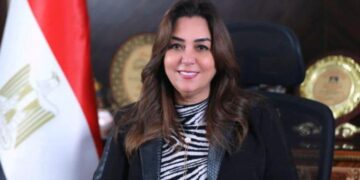 التنمية المحلية تواصل جهود مواجهة الإشغالات والمظاهر العشوائية والتعديات على الأرصفة بالقاهرة