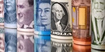 أسعار العملات في مصر اليوم الخميس