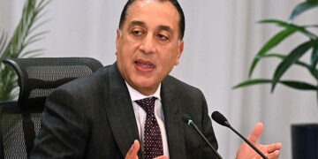 رئيس الوزراء: كل ما نراه من تنمية بالمنطقة الاقتصادية لقناة السويس ثمار رؤية القيادة السياسية