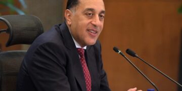 رئيس الوزراء يتابع جهود منظومة الشكاوى الحكومية خلال شهر نوفمبر الماضي