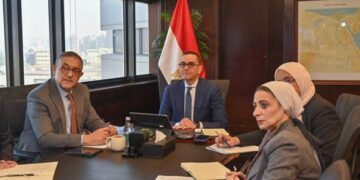 وزير الاستثمار يبحث مع وزير التجارة والصناعة الكوري تعزيز العلاقات الاستثمارية والتجارية بين مصر وكوريا الجنوبية