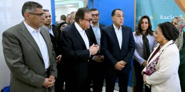 رئيس الوزراء يتفقد مركز طب الأسرة بـ”الفهميين”