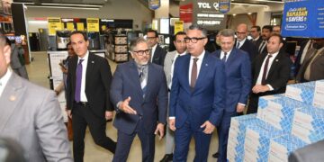 وزير التموين يفتتح فرع «لولو هايبر ماركت» بالتجمع الخامس باستثمارات ٥٠٠ مليون جنيه
