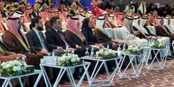وزير الإسكان يشارك في منتدى مستقبل العقار 2026 بالرياض