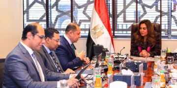 البيئة والتنمية المحلية: حماية الطيور مع تنفيذ مشروعات طاقة الرياح بخليج السويس