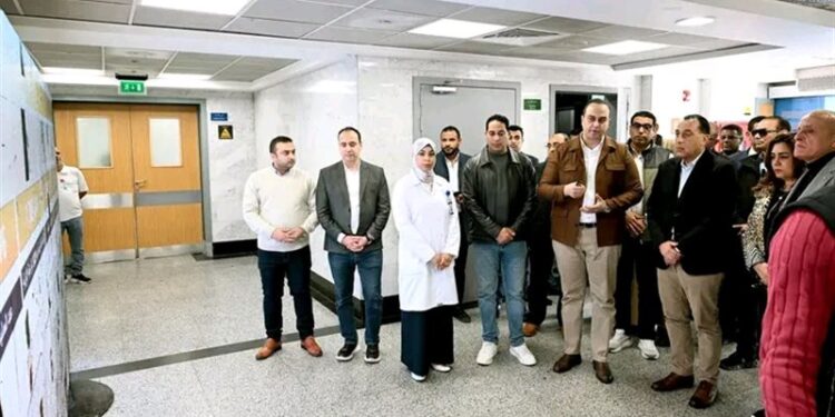 رئيس الوزراء يتفقد عددًا من المنشآت التابعة لهيئة الرعاية الصحية بالأقصر