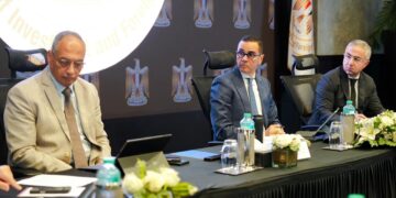 وزير الاستثمار يلتقي أعضاء اتحاد المستثمرين ويستعرض الرؤى والمقترحات الرامية لتعزيز الاستثمار المحلي