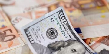 أسعار الدولار في مصر اليوم الأحد