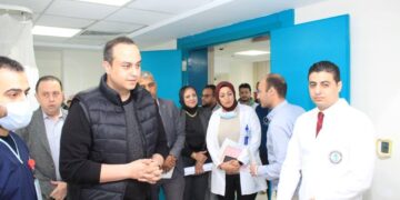 رئيس هيئة الرعاية الصحية يجري جولة تفقدية مفاجئة على المنشآت الصحية بجنوب سيناء