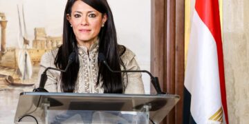 وزيرة التخطيط تُعلن صرف مليار يورو من الاتحاد الأوروبي